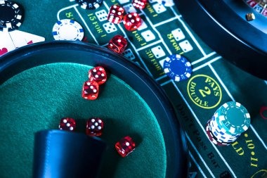 Multi-sport dashboard and live-game view